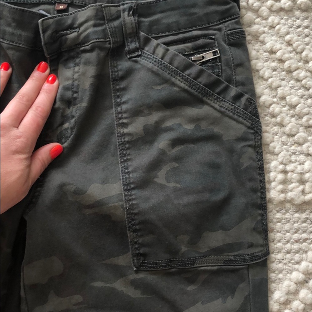 Camo zipper ankle crop jeans - Picture 3 of 6